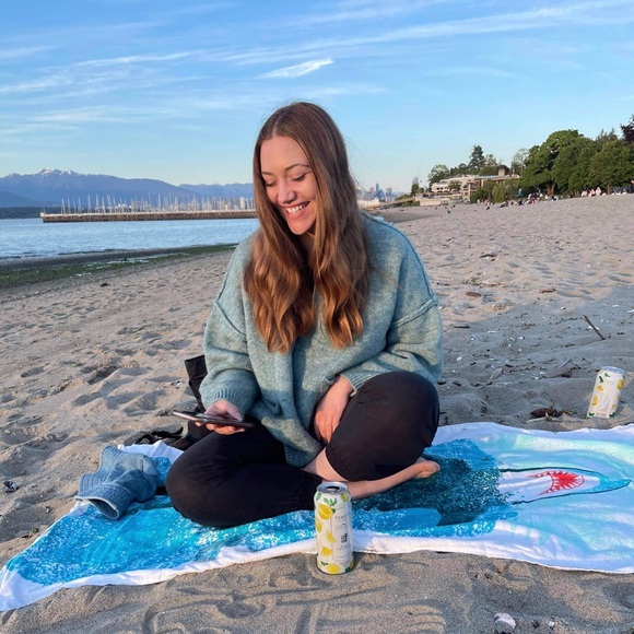 Meet your Posher, Cariad - Picture 2 of 4